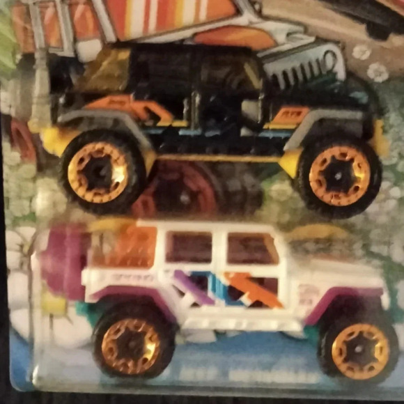 His and hers Jeep Duo - Picture 2 of 4